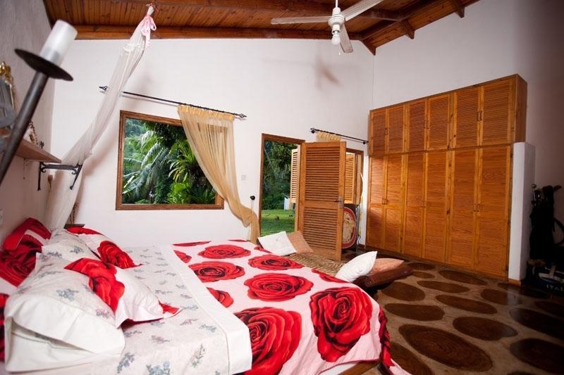 Cote Sud - Unique Villa & Bungalows Intendance Road Takamaka Room photo